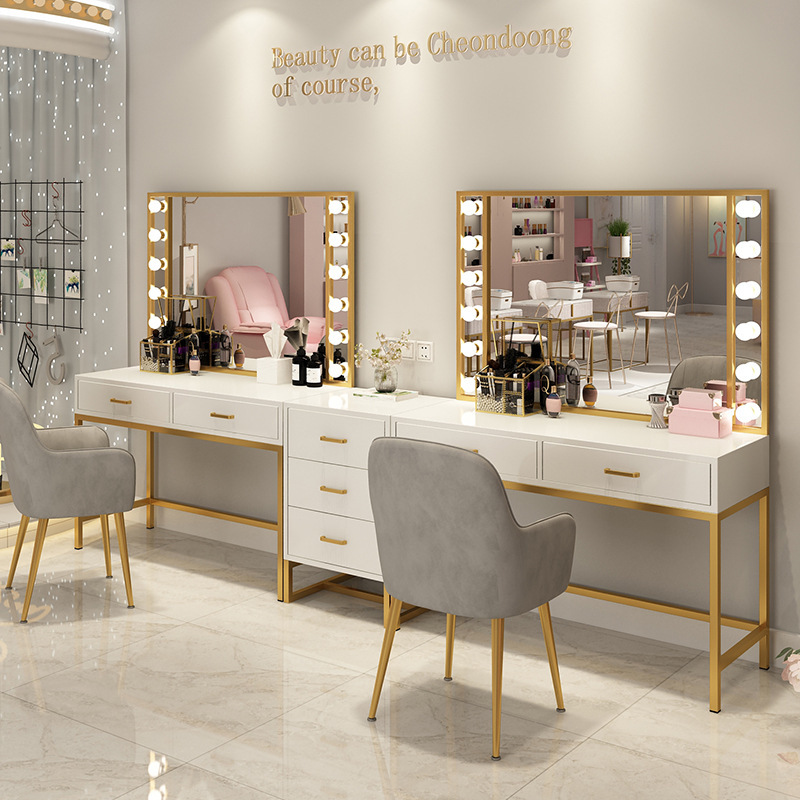 Make-uptafel Fotostudio Make-u - Beauty Makeup Stores recensie en prijs