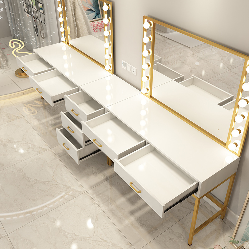 Make-uptafel Fotostudio Make-u - Beauty Makeup Stores recensie en prijs